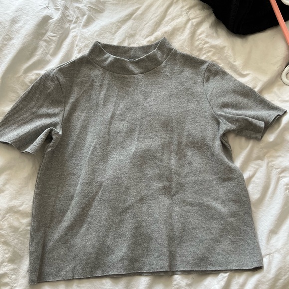 Knit sweater - Picture 2 of 3